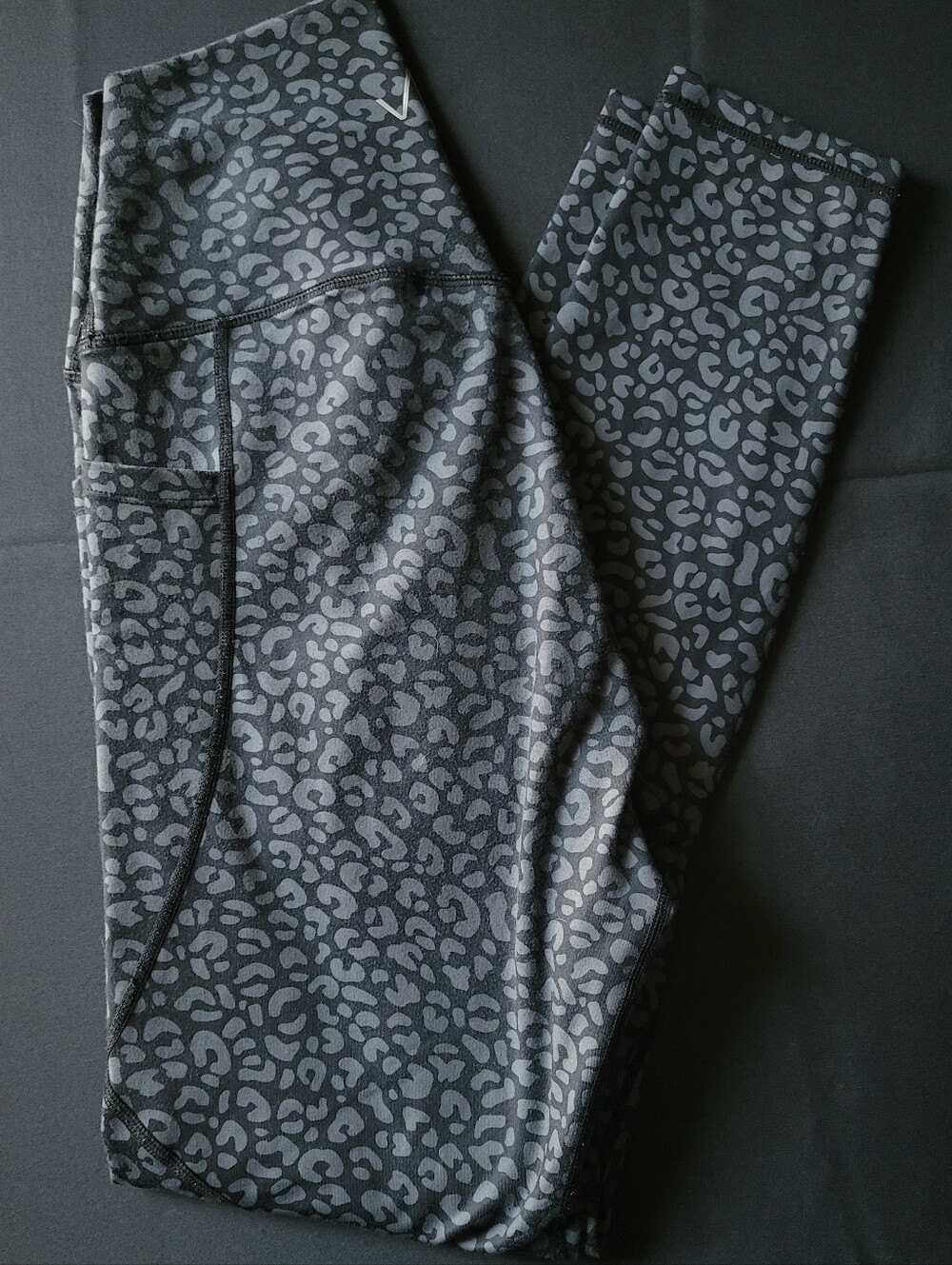 Vital Apparel Black Leopard Leggings Size M